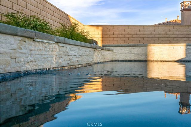 8824 Soothing Court, Corona, CA 92883