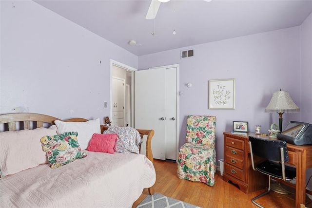 629 N Broadway, Edmond, OK 73034