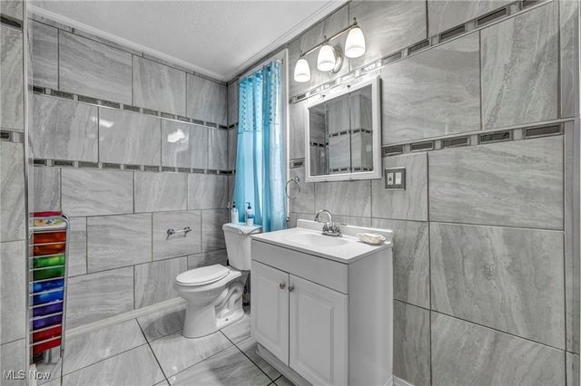 3107 Trowbridge Avenue, Cleveland, OH 44109