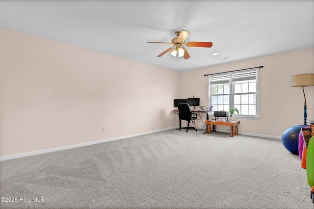 126 Leeward Lane, Hampstead, NC 28443
