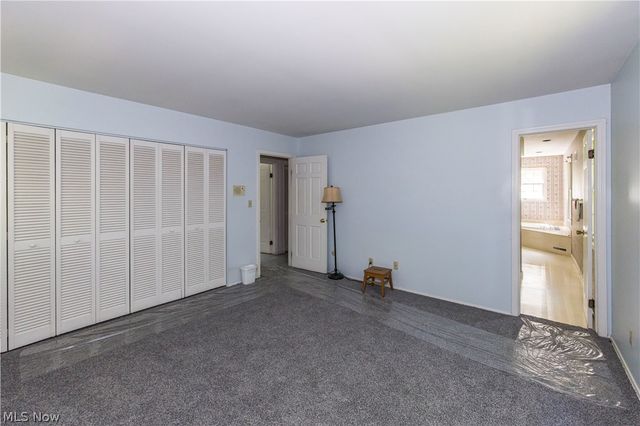 2070 White Pond Drive, Akron, OH 44313