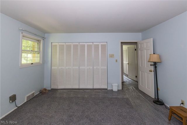 2070 White Pond Drive, Akron, OH 44313