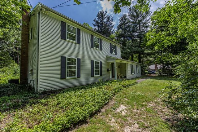 2070 White Pond Drive, Akron, OH 44313