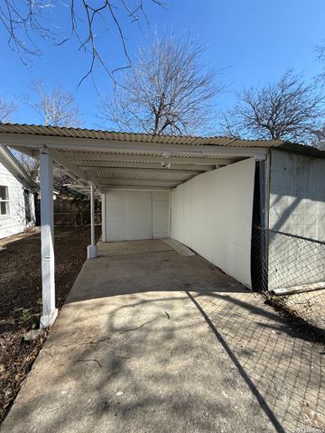 1508 Grant, San Antonio, TX 78201