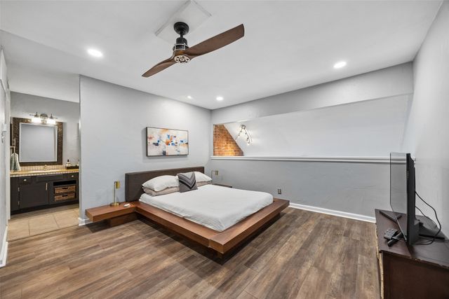 18240 Midway Road 202, Dallas, TX 75287