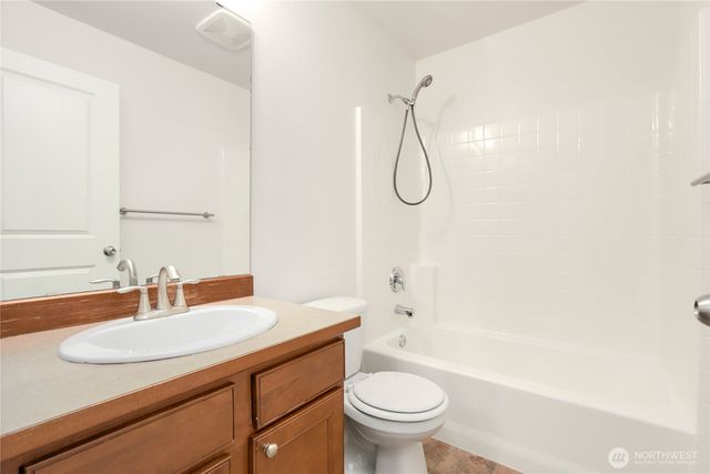 212 126th Street SE #A, Everett, WA 98208