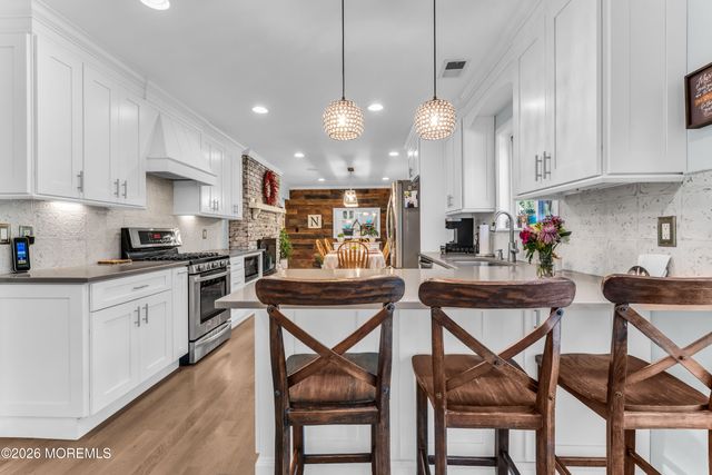 17 Cooper Drive, Howell, NJ 07731