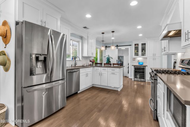 17 Cooper Drive, Howell, NJ 07731