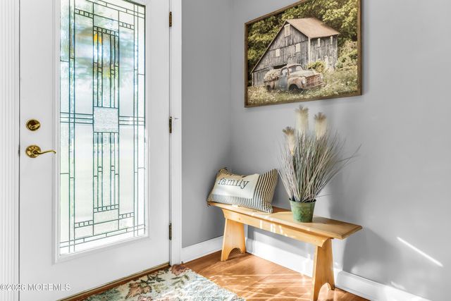 17 Cooper Drive, Howell, NJ 07731