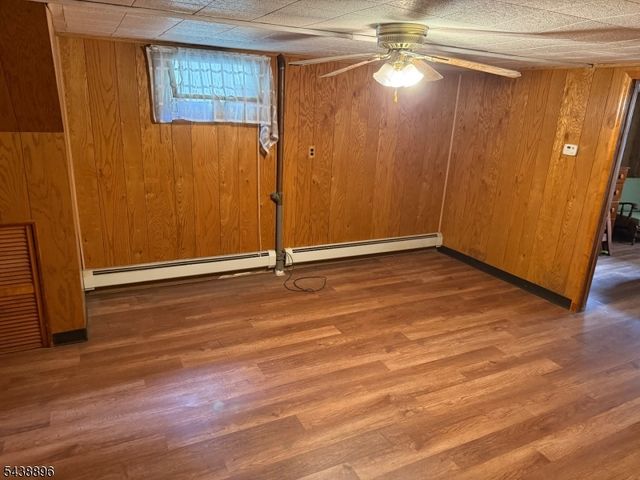 301 Valley Rd, Clifton City, NJ 07013