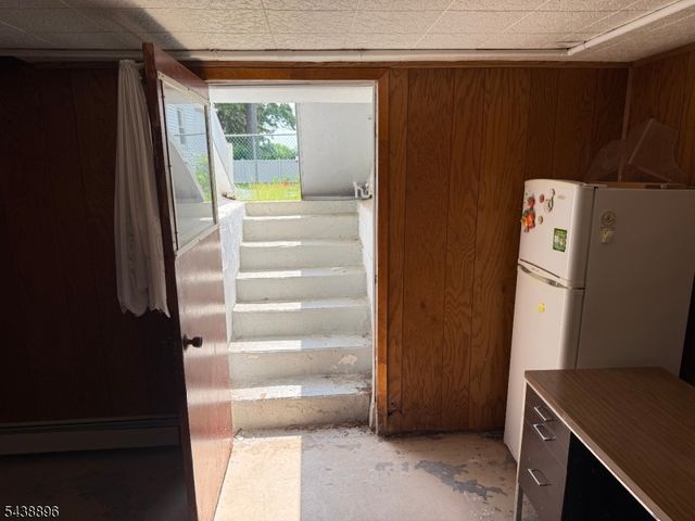 301 Valley Rd, Clifton City, NJ 07013