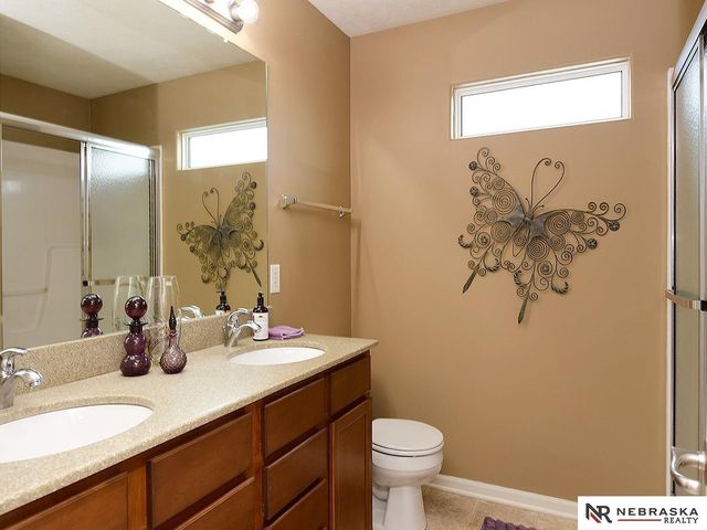 16364 Butler Avenue, Omaha, NE 68116