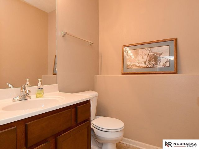 16364 Butler Avenue, Omaha, NE 68116