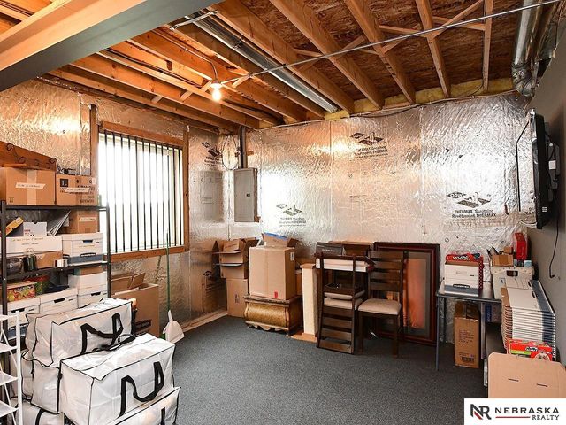 16364 Butler Avenue, Omaha, NE 68116