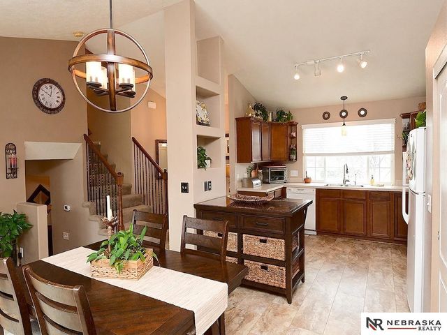 16364 Butler Avenue, Omaha, NE 68116