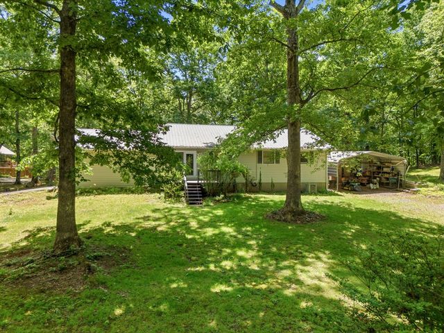 2455 Oak Knoll Drive, Hiawassee, GA 30546