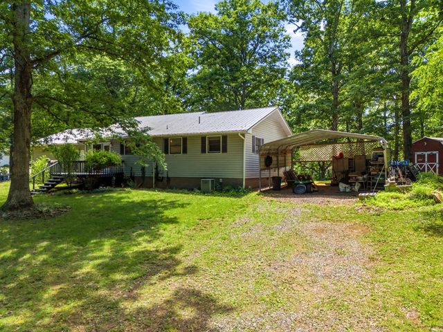 2455 Oak Knoll Drive, Hiawassee, GA 30546