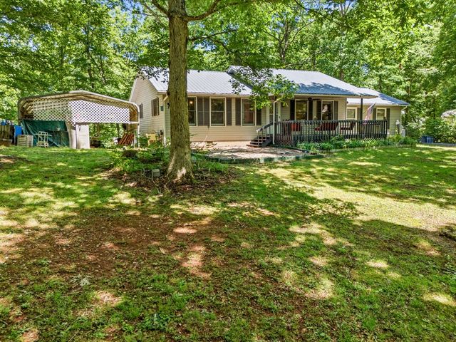 2455 Oak Knoll Drive, Hiawassee, GA 30546