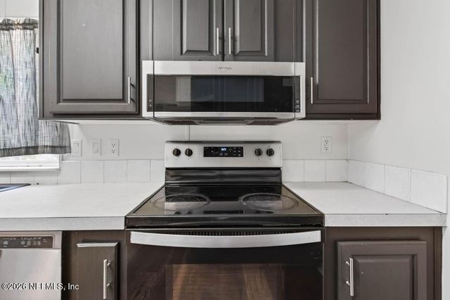 11520 OLD KINGS Road, Jacksonville, FL 32219