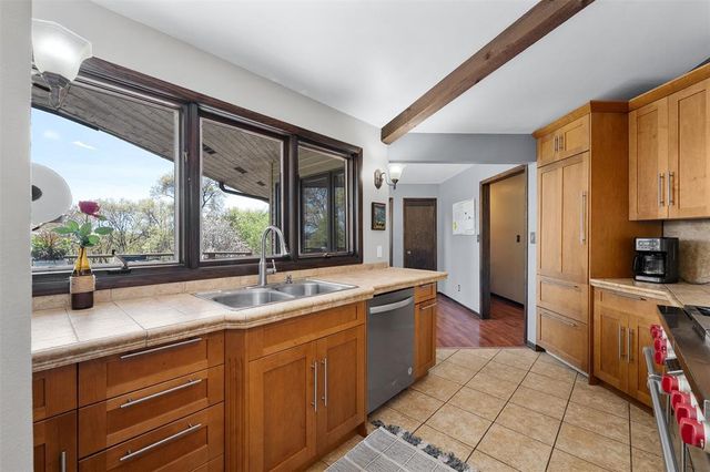E655 Woodridge Drive, Eau Claire, WI 54701