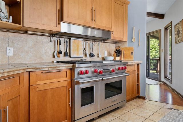 E655 Woodridge Drive, Eau Claire, WI 54701