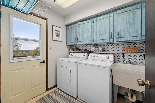 E655 Woodridge Drive, Eau Claire, WI 54701
