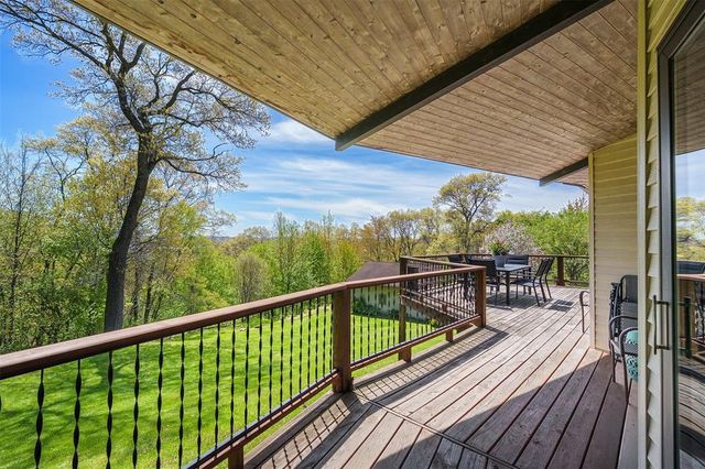 E655 Woodridge Drive, Eau Claire, WI 54701