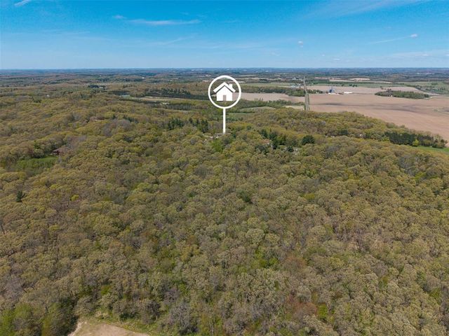 E655 Woodridge Drive, Eau Claire, WI 54701