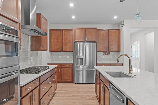 2422 Heron Watch, Fuquay Varina, NC 27526