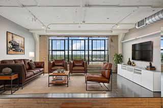 2929 Chicago Avenue 1002, Minneapolis, MN 55407