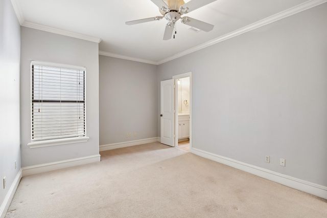 24 Hackberry Lane B, Houston, TX 77027