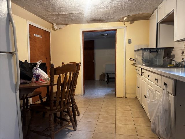 30 Bridgham Street, Providence, RI 02907