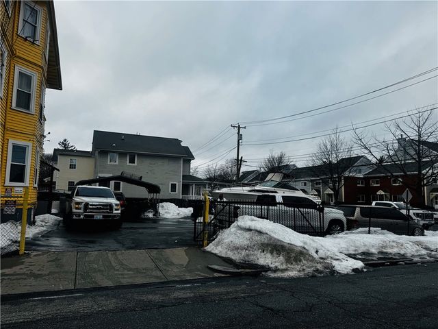 30 Bridgham Street, Providence, RI 02907