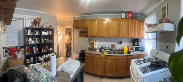 30 Bridgham Street, Providence, RI 02907