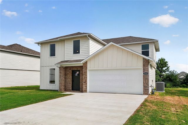 3822 Crescent Springs Avenue, Springdale, AR 72764