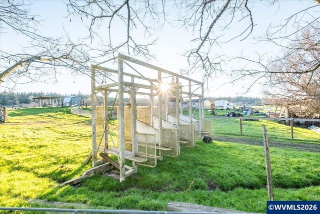 38742 Scravel Hill Rd NE, Albany, OR 97322