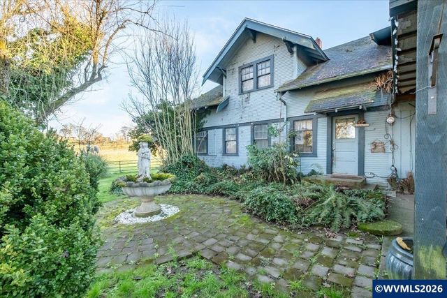 38742 Scravel Hill Rd NE, Albany, OR 97322