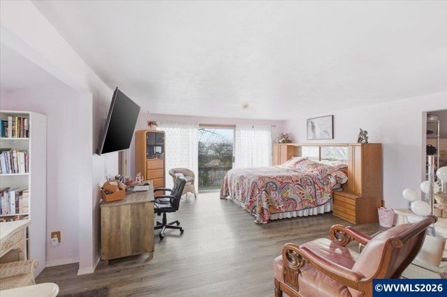 38742 Scravel Hill Rd NE, Albany, OR 97322