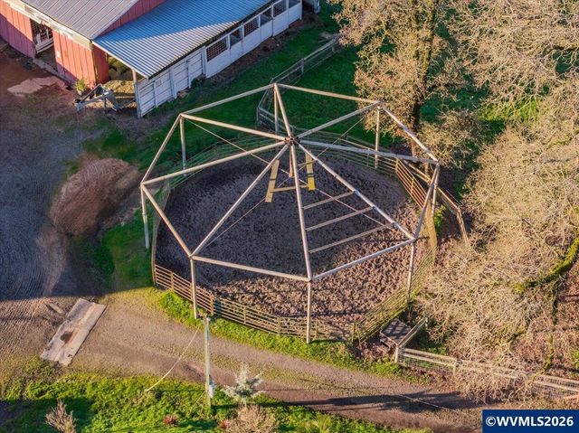 38742 Scravel Hill Rd NE, Albany, OR 97322