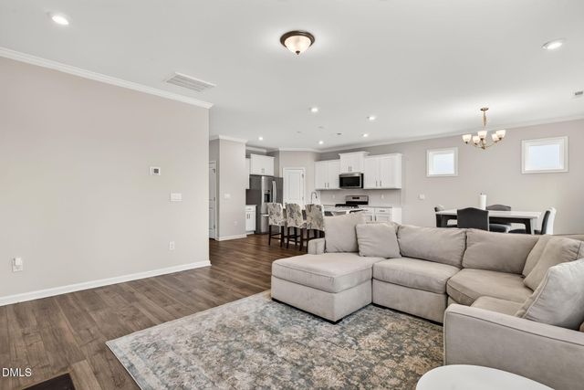 72 W Ravano Drive, Clayton, NC 27527