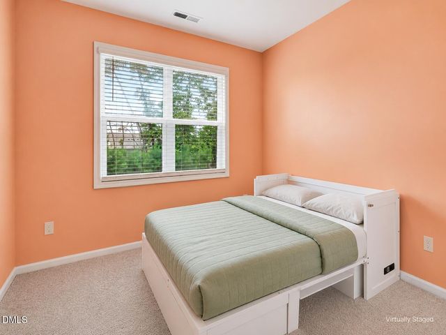 72 W Ravano Drive, Clayton, NC 27527