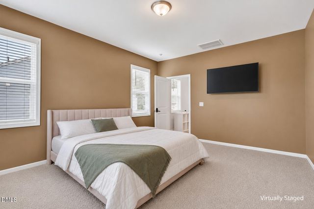 72 W Ravano Drive, Clayton, NC 27527