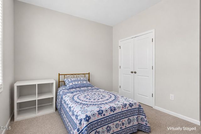 72 W Ravano Drive, Clayton, NC 27527