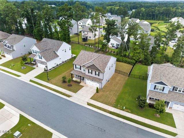 72 W Ravano Drive, Clayton, NC 27527