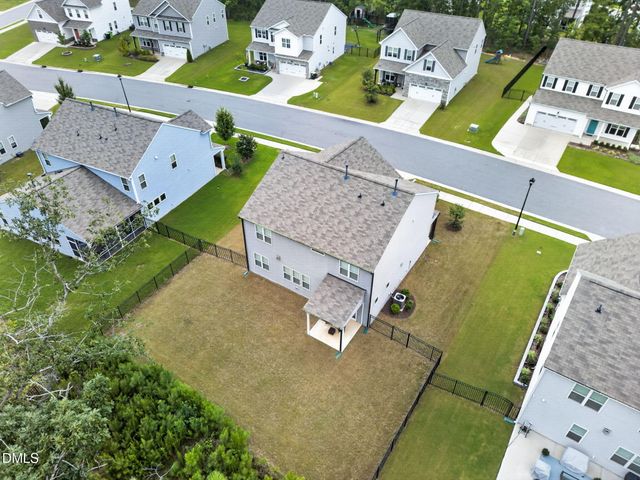 72 W Ravano Drive, Clayton, NC 27527