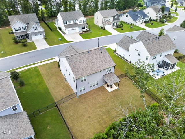 72 W Ravano Drive, Clayton, NC 27527