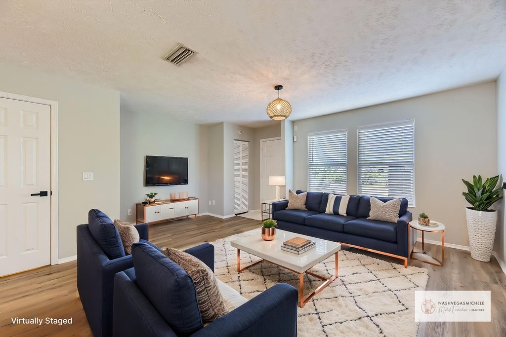 5855 Monroe Xing, Antioch, TN 37013