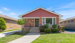 9247 S Ridgeway Avenue, Evergreen Park, IL 60805