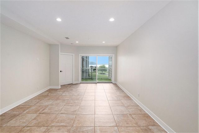 224 Lakeside Drive, Ludington, MI 49431