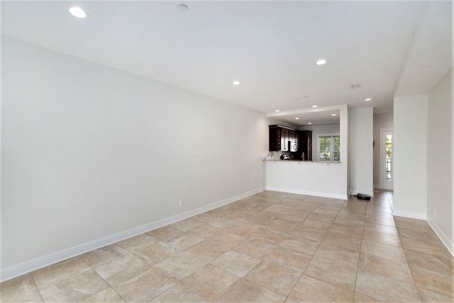 224 Lakeside Drive, Ludington, MI 49431